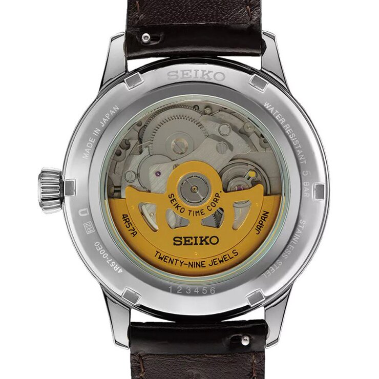 Seiko horloge met een kast in staal, met een wijzerplaat in het groen en een diameter van 40.5 mm