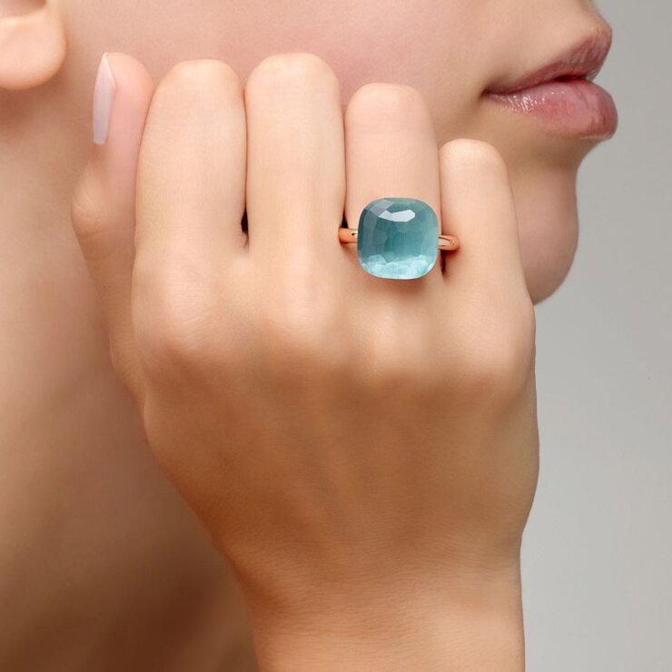 Pomellato ring in rosé goud 18kt met topaas blauw