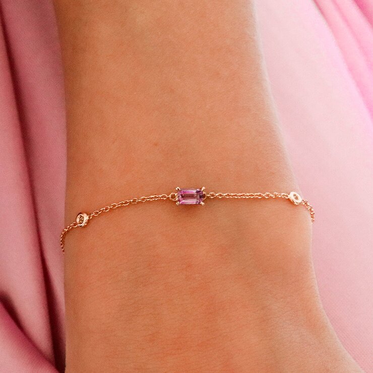 Casteur by Casteur armband in rosé goud 18kt met amethist omringd door briljanten van 0,04 karaat